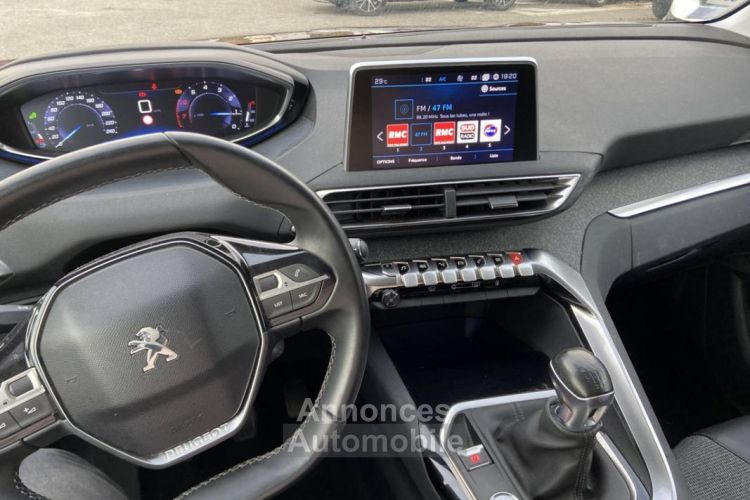 Peugeot 3008 (2) 1.2 PURETECH 130 ALLURE - <small></small> 18.490 € <small>TTC</small> - #13