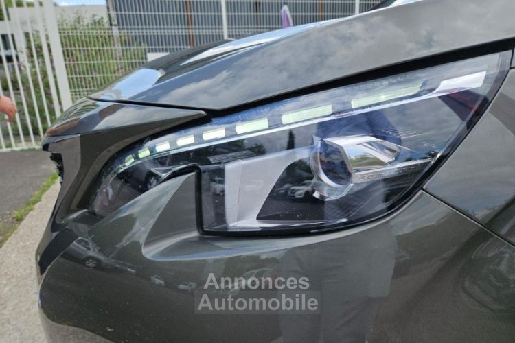 Peugeot 3008 2.0 BLUEHDI 180 GT EAT BVA - <small></small> 19.490 € <small>TTC</small> - #26