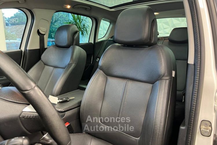 Peugeot 3008 2.0 HDi150 FAP Roland Garros II - <small></small> 7.490 € <small>TTC</small> - #10