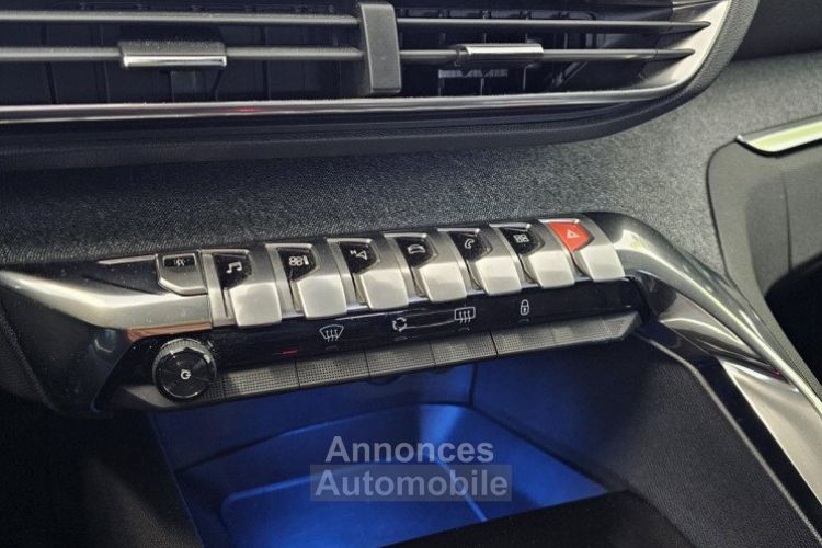 Peugeot 3008 ALLURE 1.2 PURETECH 130 1ère main CAMERA RADAR AV AR GPS CAR PLAY ENTRETIEN - <small></small> 17.490 € <small>TTC</small> - #9