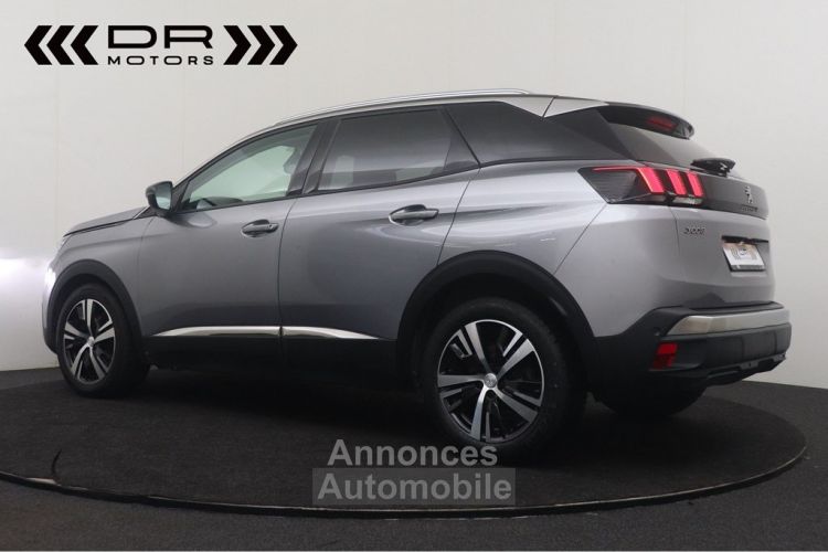 Peugeot 3008 BlueHDI 130 ALLURE - LED NAVI ICOCKPIT LEDER PANODAK FOCAL - <small></small> 18.495 € <small>TTC</small> - #4