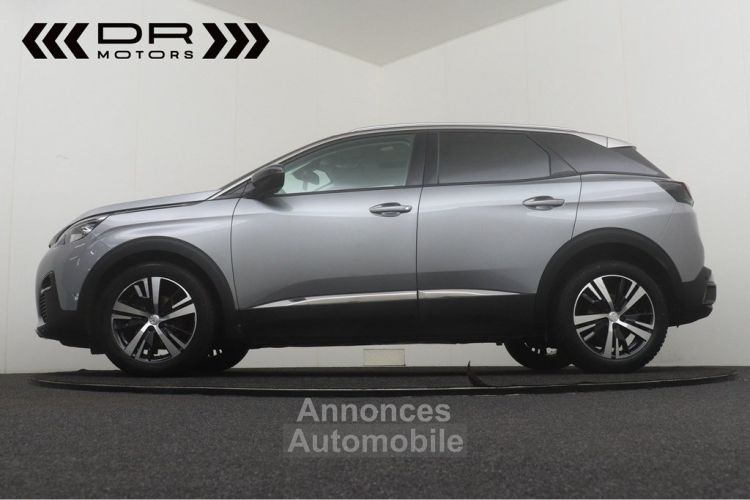 Peugeot 3008 BlueHDI 130 ALLURE - LED NAVI ICOCKPIT LEDER PANODAK FOCAL - <small></small> 18.495 € <small>TTC</small> - #5