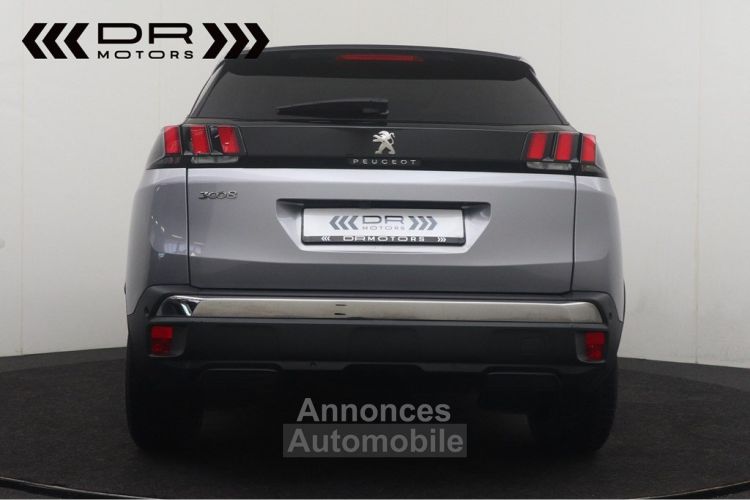 Peugeot 3008 BlueHDI 130 ALLURE - LED NAVI ICOCKPIT LEDER PANODAK FOCAL - <small></small> 18.495 € <small>TTC</small> - #7