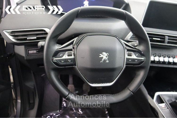 Peugeot 3008 BlueHDI 130 ALLURE - LED NAVI ICOCKPIT LEDER PANODAK FOCAL - <small></small> 18.495 € <small>TTC</small> - #28