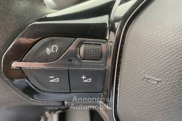 Peugeot 3008 BlueHDi 130 EAT8 ACTIVE BUSINESS GPS - <small></small> 18.450 € <small>TTC</small> - #3