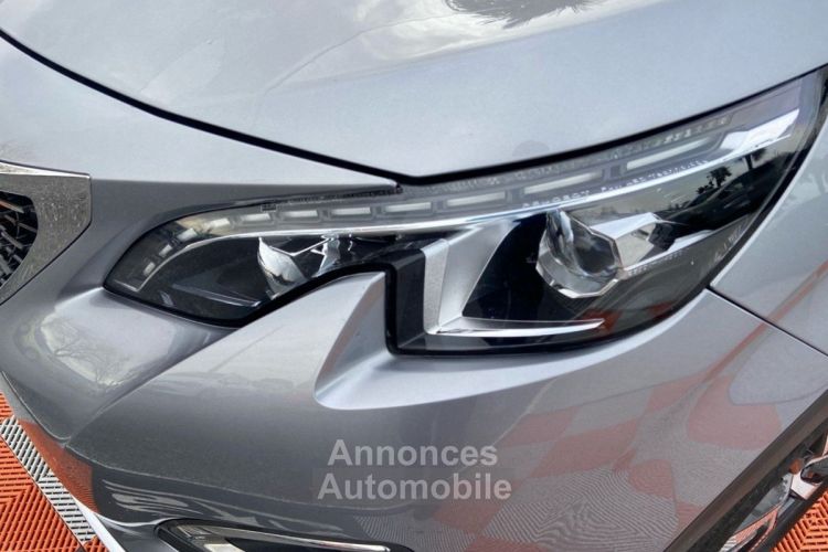 Peugeot 3008 BlueHDi 130 EAT8 ALLURE Business Hayon Barres - <small></small> 23.250 € <small>TTC</small> - #9