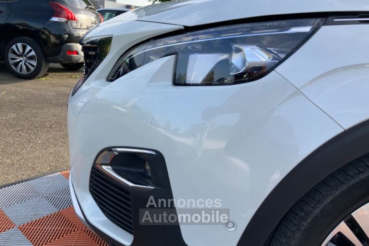 Peugeot 3008 BlueHDi 130 EAT8 GT Line Toit Pano. Caméra 360° Charg. Induc. - <small></small> 24.450 € <small>TTC</small> - #10