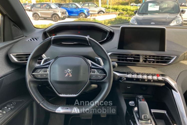 Peugeot 3008 BlueHDi 130 EAT8 GT Line Toit Pano. Caméra 360° Charg. Induc. - <small></small> 24.450 € <small>TTC</small> - #20