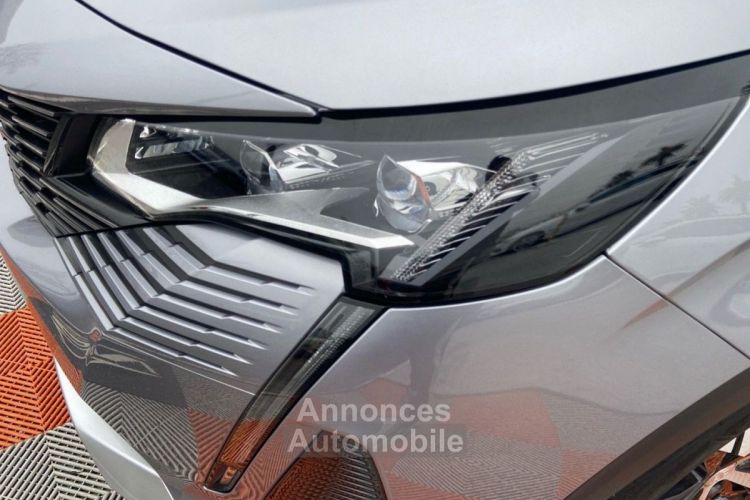 Peugeot 3008 BlueHDi 130 EAT8 GT Toit Hayon Grip 1°Main - <small></small> 24.980 € <small>TTC</small> - #11