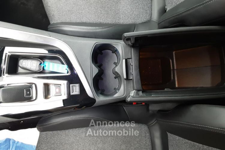 Peugeot 3008 BlueHDi 130ch SetS EAT8 Allure Business - <small></small> 19.990 € <small>TTC</small> - #34