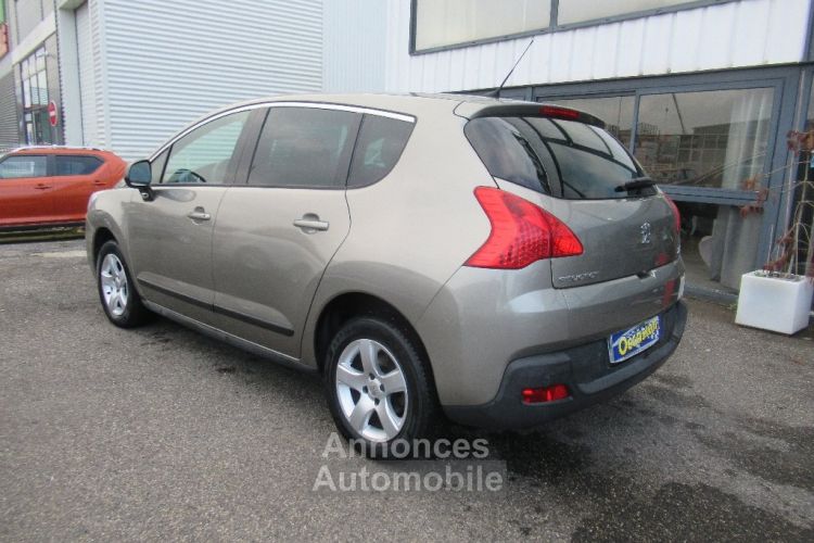 Peugeot 3008 BUSINESS 1.6 HDi 115ch FAP Business Pack - <small></small> 6.490 € <small>TTC</small> - #6