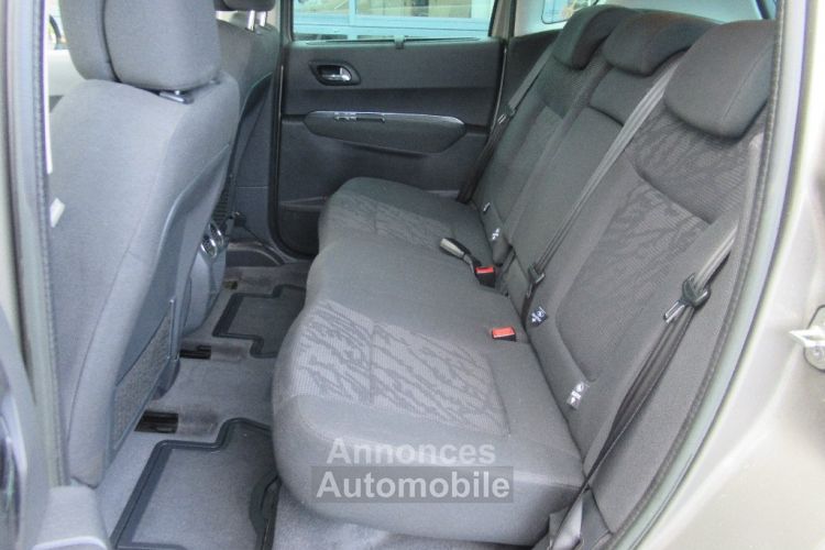 Peugeot 3008 BUSINESS 1.6 HDi 115ch FAP Business Pack - <small></small> 6.490 € <small>TTC</small> - #8