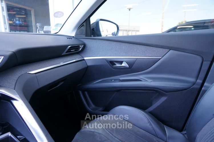 Peugeot 3008 Crossway 1.2 Puretech 130 Ch S&S EAT6 - Entretien PEUGEOT 11/2024 - Caméra 360°, APPLE CarPlay, Accès Sans Clé, ... - Gar. possible jusqu'à 36 mois - <small></small> 14.990 € <small>TTC</small> - #46