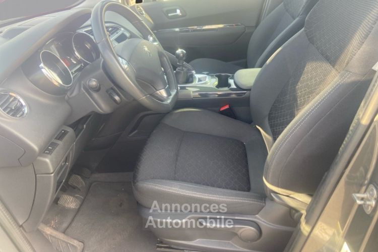 Peugeot 3008 FACELIFT HDI 115CV BOITE 6 - <small></small> 7.490 € <small>TTC</small> - #11