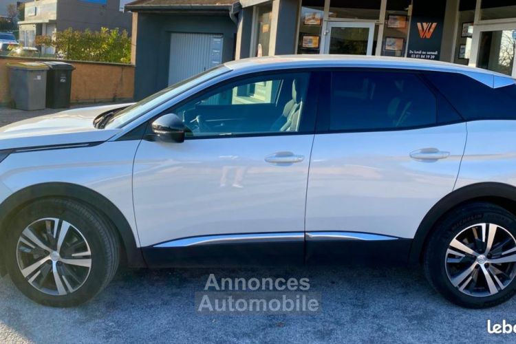 Peugeot 3008 GENERATION-II 1.2 130 CH ALLURE BVM6 - <small></small> 21.990 € <small>TTC</small> - #2