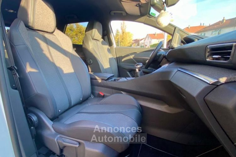 Peugeot 3008 GENERATION-II 1.2 130 CH ALLURE BVM6 - <small></small> 21.990 € <small>TTC</small> - #9