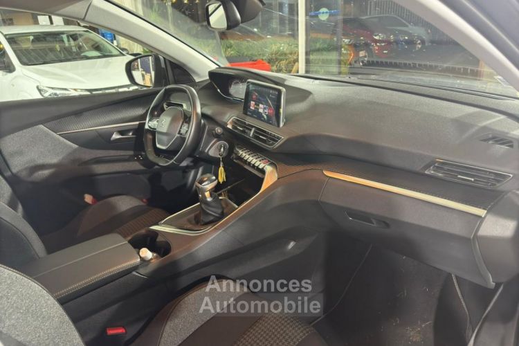 Peugeot 3008 GENERATION-II 1.5 BLUEHDI 130 ACTIVE START-STOP - <small></small> 15.990 € <small>TTC</small> - #18