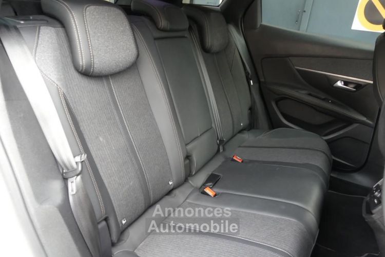 Peugeot 3008 GENERATION-II 1.5 BLUEHDI 130 GT LINE EAT BVA START-STOP CARPLAY + ATTELAGE - <small></small> 20.980 € <small>TTC</small> - #13