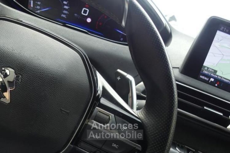 Peugeot 3008 GENERATION-II 1.5 BLUEHDI 130 GT LINE EAT BVA START-STOP CARPLAY + ATTELAGE - <small></small> 20.980 € <small>TTC</small> - #16