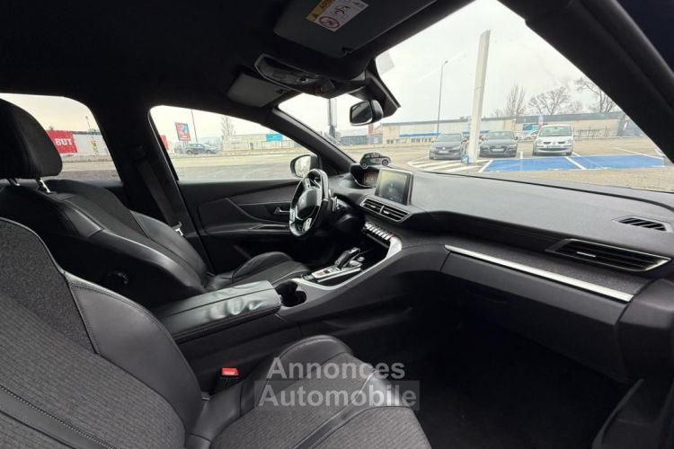 Peugeot 3008 GENERATION-II 1.6 165CH GT-LINE EAT ATTELAGE - <small></small> 15.980 € <small>TTC</small> - #12