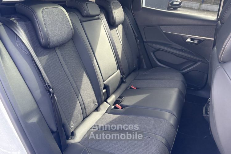 Peugeot 3008 GT Line 1.5 BlueHDi 130ch EAT 8 - Toit Ouvrant - Hayon Mains Libre - Chargeur Induction - - <small></small> 20.590 € <small>TTC</small> - #17