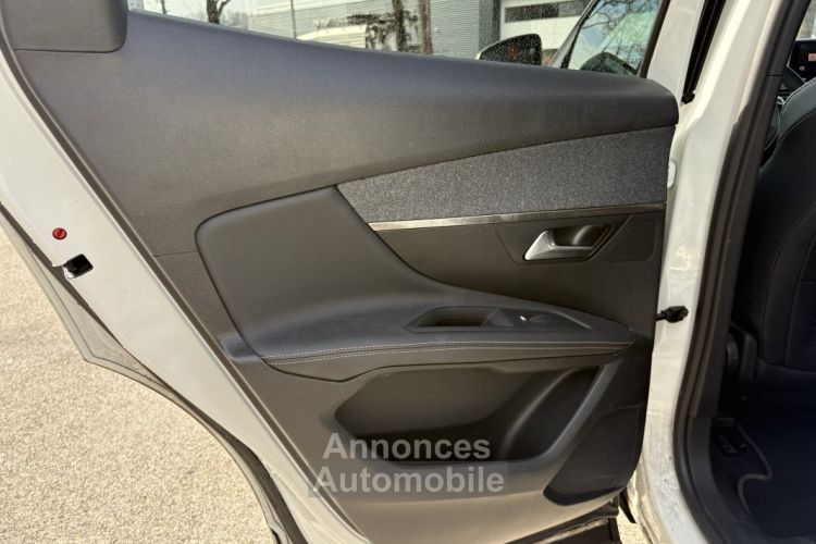 Peugeot 3008 GT Line 1.5 BlueHDi 130ch EAT 8 - Toit Ouvrant - Hayon Mains Libre - Chargeur Induction - - <small></small> 20.590 € <small>TTC</small> - #22