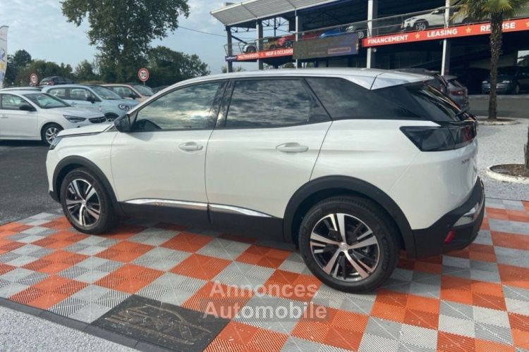 Peugeot 3008 Hybrid 136 e-DCS6 ALLURE PACK Caméra - <small></small> 31.450 € <small>TTC</small> - #7