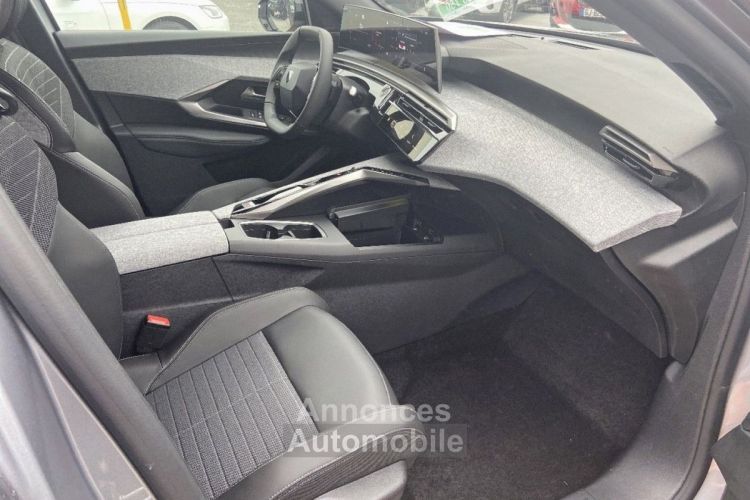 Peugeot 3008 Hybrid 136 e-DCS6 ALLURE PACK PANORAMIC NAVIGATION - <small></small> 33.750 € <small>TTC</small> - #19