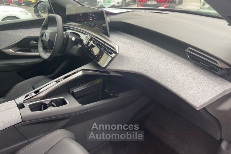 Peugeot 3008 Hybrid 136 e-DCS6 ALLURE PACK PANORAMIC NAVIGATION - <small></small> 33.750 € <small>TTC</small> - #20