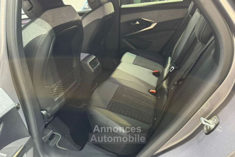 Peugeot 3008 HYBRID 136 e-DCS6 GT - <small></small> 37.290 € <small>TTC</small> - #11