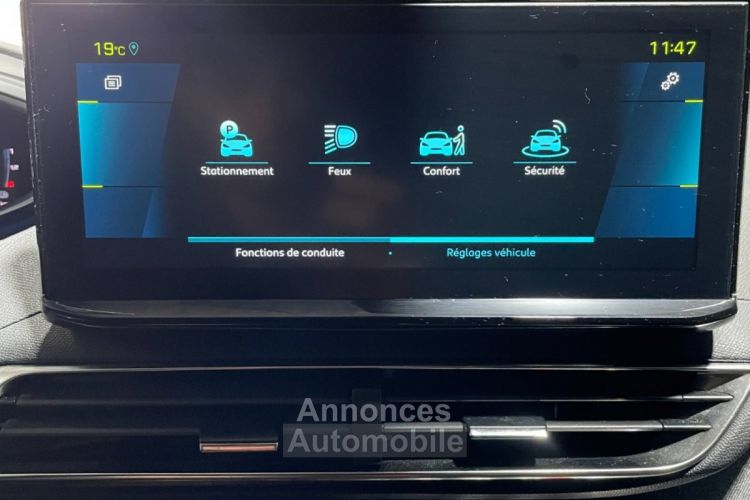 Peugeot 3008 hybrid 225 e-eat8 roadtrip - <small></small> 23.990 € <small>TTC</small> - #29