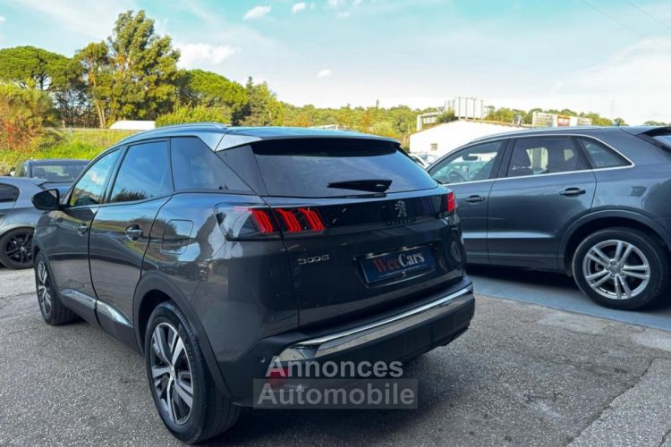 Peugeot 3008 Hybrid - 225ch - BV e-EAT8 - Allure Pack - <small></small> 25.490 € <small>TTC</small> - #14