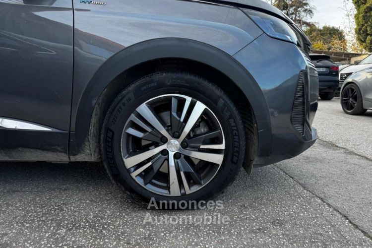 Peugeot 3008 Hybrid - 225ch - BV e-EAT8 - Allure Pack - <small></small> 25.490 € <small>TTC</small> - #24