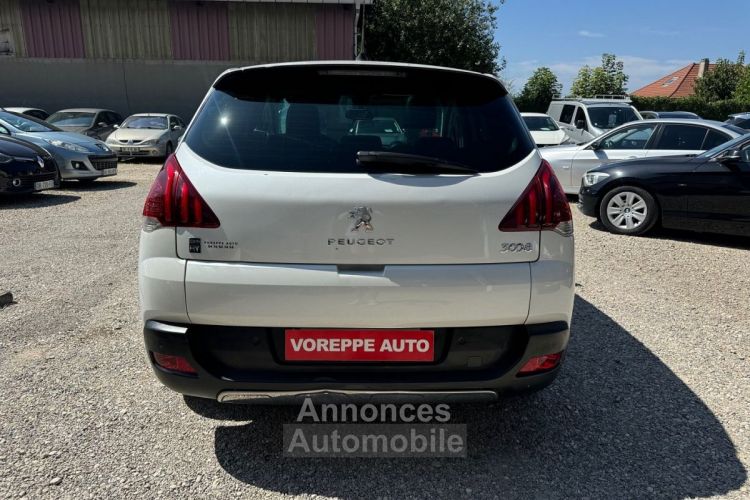 Peugeot 3008 HYBRID4 2.0 E-HDI FAP ETG6 + ELECTRIC 37CH STYLE/ CRITAIR 2 / - <small></small> 7.499 € <small>TTC</small> - #5