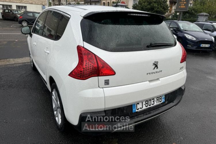 Peugeot 3008 HYbrid4 2.0 HDi FAP - 163 Bva + Electric 37ch HYbrid4 Gps + Radar AR + Toit panoramique - <small></small> 9.990 € <small>TTC</small> - #3