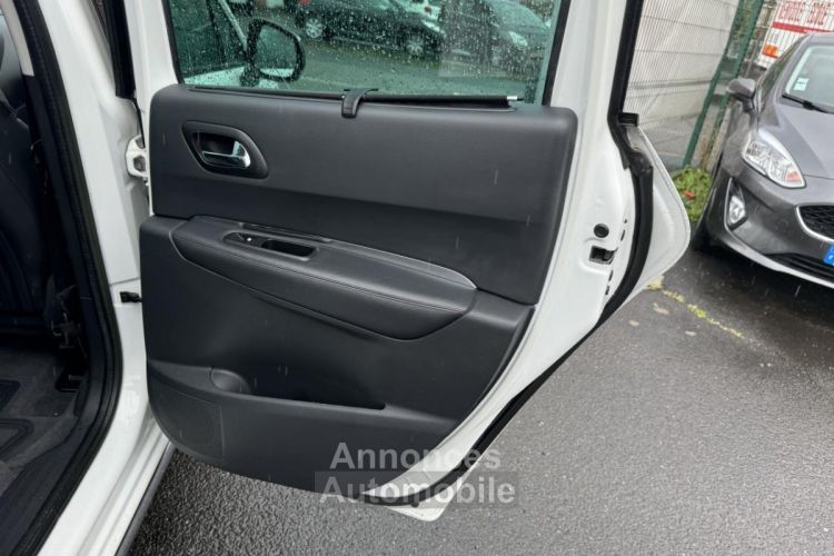 Peugeot 3008 HYbrid4 2.0 HDi FAP - 163 Bva + Electric 37ch HYbrid4 Gps + Radar AR + Toit panoramique - <small></small> 9.990 € <small>TTC</small> - #13