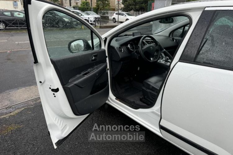 Peugeot 3008 HYbrid4 2.0 HDi FAP - 163 Bva + Electric 37ch HYbrid4 Gps + Radar AR + Toit panoramique - <small></small> 9.990 € <small>TTC</small> - #23