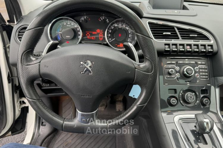 Peugeot 3008 HYbrid4 2.0 HDi FAP - 163 Bva + Electric 37ch HYbrid4 Gps + Radar AR + Toit panoramique - <small></small> 9.990 € <small>TTC</small> - #26