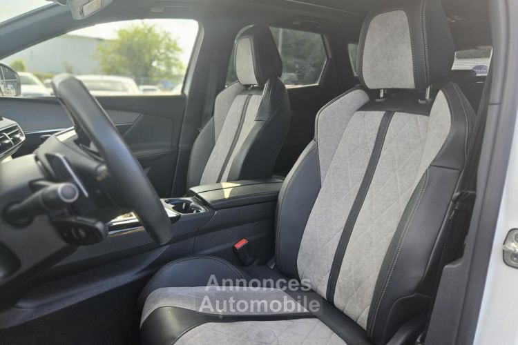 Peugeot 3008 Hybrid4 - 300 - e-EAT8  I GT Blanc nacré - <small></small> 26.890 € <small>TTC</small> - #11