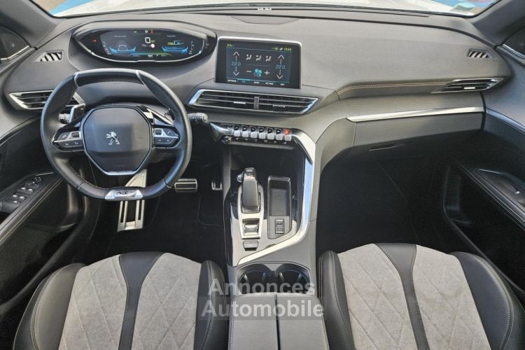 Peugeot 3008 Hybrid4 - 300 - e-EAT8  I GT Blanc nacré - <small></small> 26.890 € <small>TTC</small> - #13