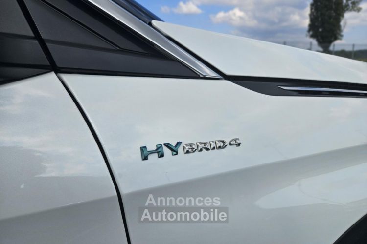 Peugeot 3008 Hybrid4 - 300 - e-EAT8  I GT Blanc nacré - <small></small> 26.890 € <small>TTC</small> - #21