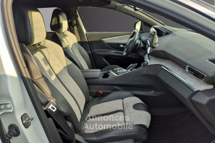 Peugeot 3008 Hybrid4 300 e-EAT8 GT Pack Garantie 1 ans - <small></small> 27.980 € <small>TTC</small> - #11