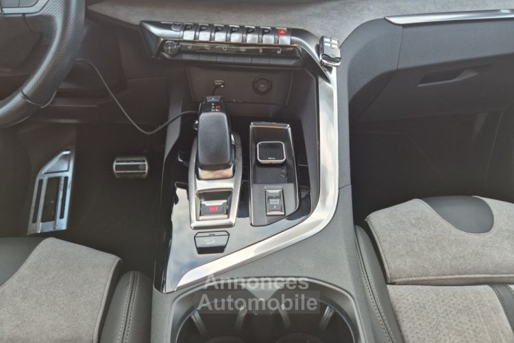 Peugeot 3008 Hybrid4 300 e-EAT8 GT Pack Garantie 1 ans - <small></small> 27.980 € <small>TTC</small> - #13