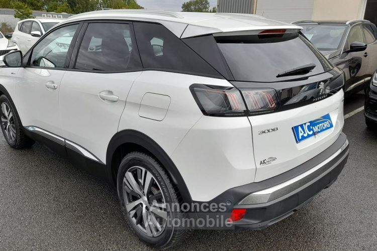 Peugeot 3008 HYBRID4 300CH ALLURE PACK E-EAT8 - <small></small> 27.990 € <small>TTC</small> - #12