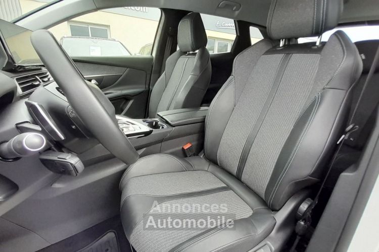 Peugeot 3008 HYBRID4 300CH ALLURE PACK E-EAT8 - <small></small> 27.990 € <small>TTC</small> - #20