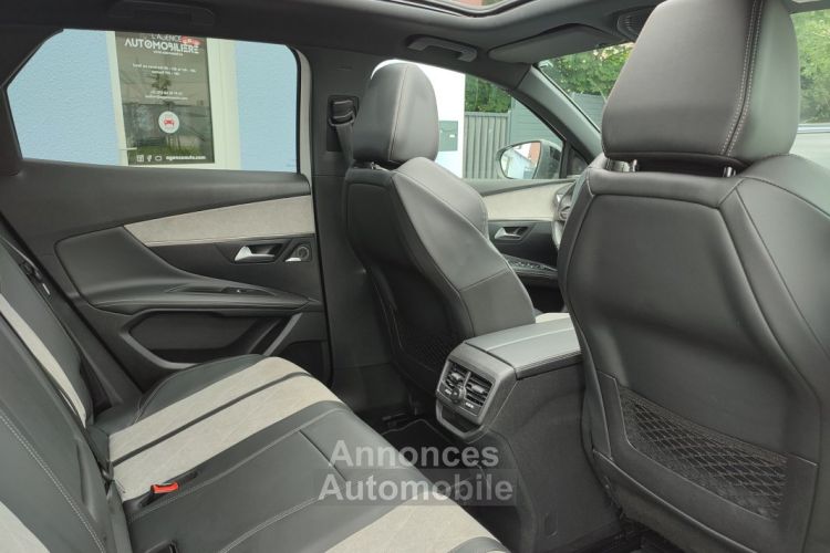 Peugeot 3008 HYBRID4 300ch GT e-EAT8 - <small></small> 25.990 € <small>TTC</small> - #16