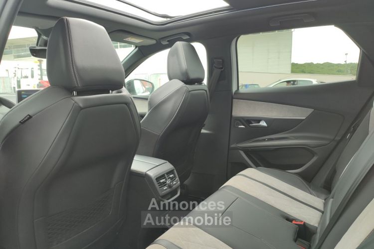 Peugeot 3008 HYBRID4 300ch GT e-EAT8 - <small></small> 25.990 € <small>TTC</small> - #21