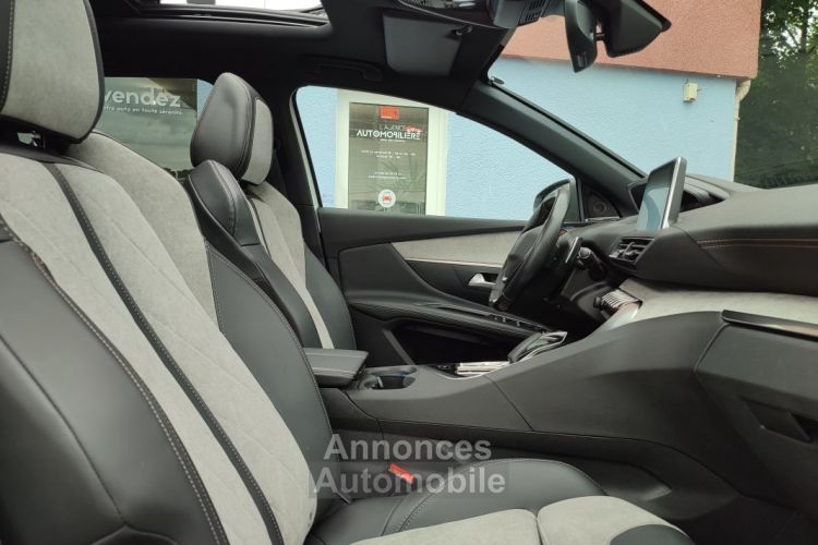 Peugeot 3008 HYBRID4 300ch GT e-EAT8 - <small></small> 25.990 € <small>TTC</small> - #31