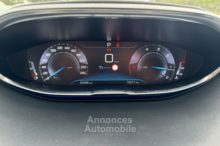 Peugeot 3008 II 1.5 BlueHDi EAT8 130 cv Boîte auto ,FINITION ACTIVE BUSINESS ,SUIVI , Garantie 6 mois - <small></small> 16.990 € <small>TTC</small> - #16