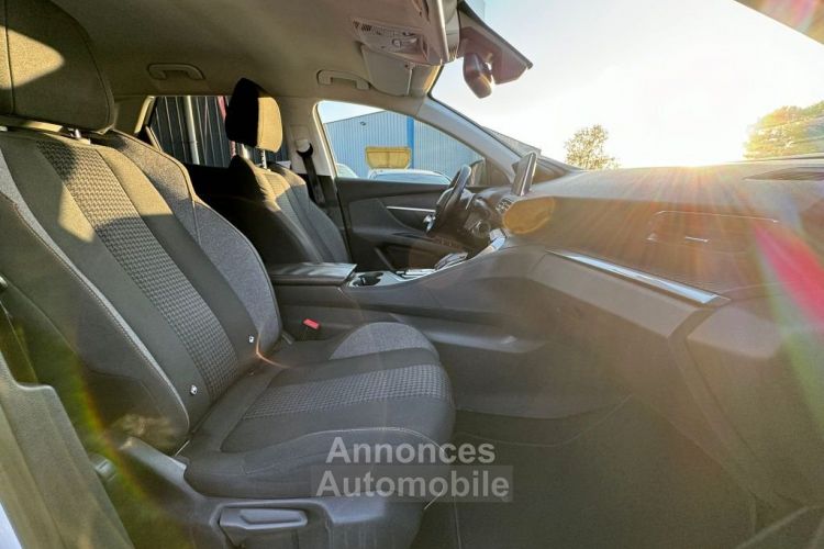 Peugeot 3008 II 1.6 BlueHDi EAT6 120 cv Boîte auto ,ACTIVE BUSINESS , DISTRIBUTION A JOUR -GARANTIE 6 MOIS-FINANCEMENT POSSIBLE - <small></small> 15.990 € <small>TTC</small> - #20